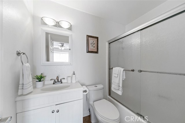 Detail Gallery Image 20 of 30 For 1355 Loma Ave #318,  Long Beach,  CA 90804 - 2 Beds | 2/1 Baths