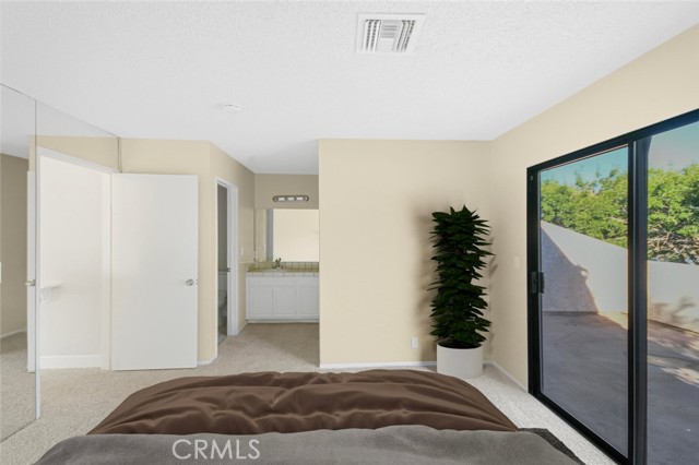 Detail Gallery Image 10 of 21 For 429 W Avenue J5 #4,  Lancaster,  CA 93534 - 2 Beds | 2/1 Baths