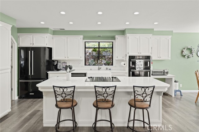 Detail Gallery Image 5 of 27 For 7 Premier Ct, Chico,  CA 95928 - 3 Beds | 2 Baths
