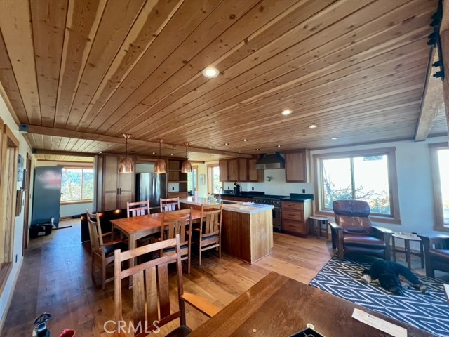 Image 5 of 28 For 20820 Elderberry Way