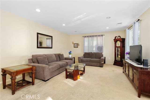 Detail Gallery Image 13 of 38 For 186 Canary Ck, Beaumont,  CA 92223 - 2 Beds | 2 Baths