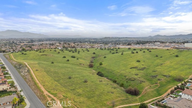 Detail Gallery Image 10 of 51 For 18144 Krameria, Riverside,  CA 92508 - 3 Beds | 2/1 Baths