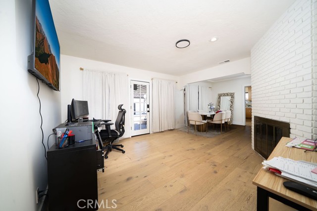 9808 Downey Avenue, Downey CA: https://media.crmls.org/medias/2fb0aad7-5157-4c36-9771-f429021edb02.jpg