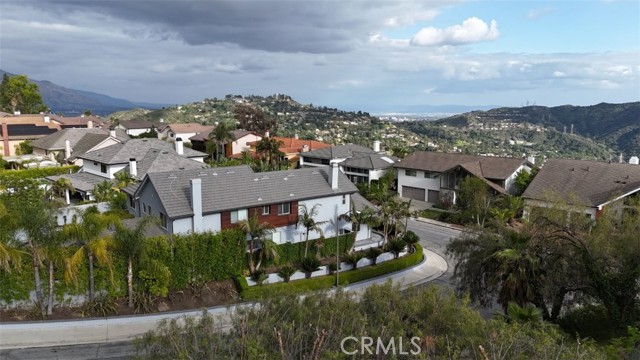 2315 Paseo De Cima, Glendale CA: https://media.crmls.org/medias/2fb17d86-a7a1-43eb-9665-48a2e8c7e325.jpg