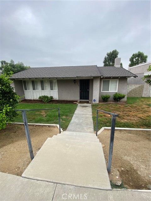 25236 Lawton Avenue, Loma Linda CA: https://media.crmls.org/medias/2fb1887f-386a-4287-b0ec-407f45e90617.jpg