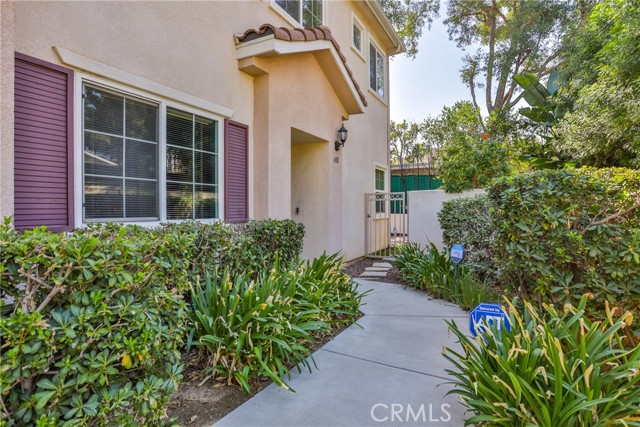 Detail Gallery Image 1 of 49 For 93 Kansas St #608,  Redlands,  CA 92373 - 3 Beds | 2/1 Baths