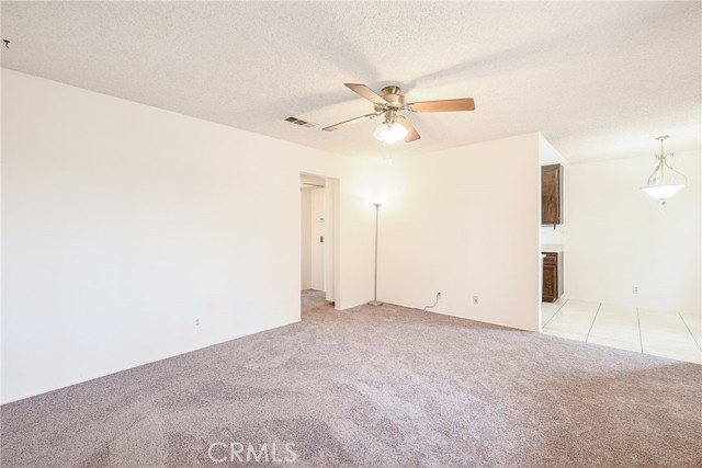 Detail Gallery Image 8 of 38 For 2131 Avenida Olivos, Hemet,  CA 92545 - 2 Beds | 1 Baths