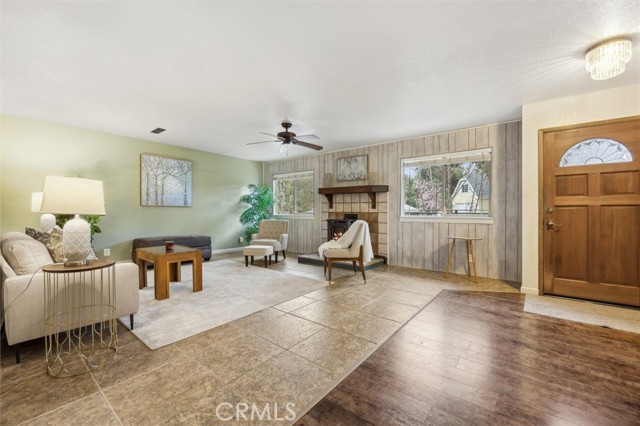 5500 Valentina, Atascadero CA: https://media.crmls.org/medias/2fb357e7-e92a-48f4-b004-75311297f6a2.jpg