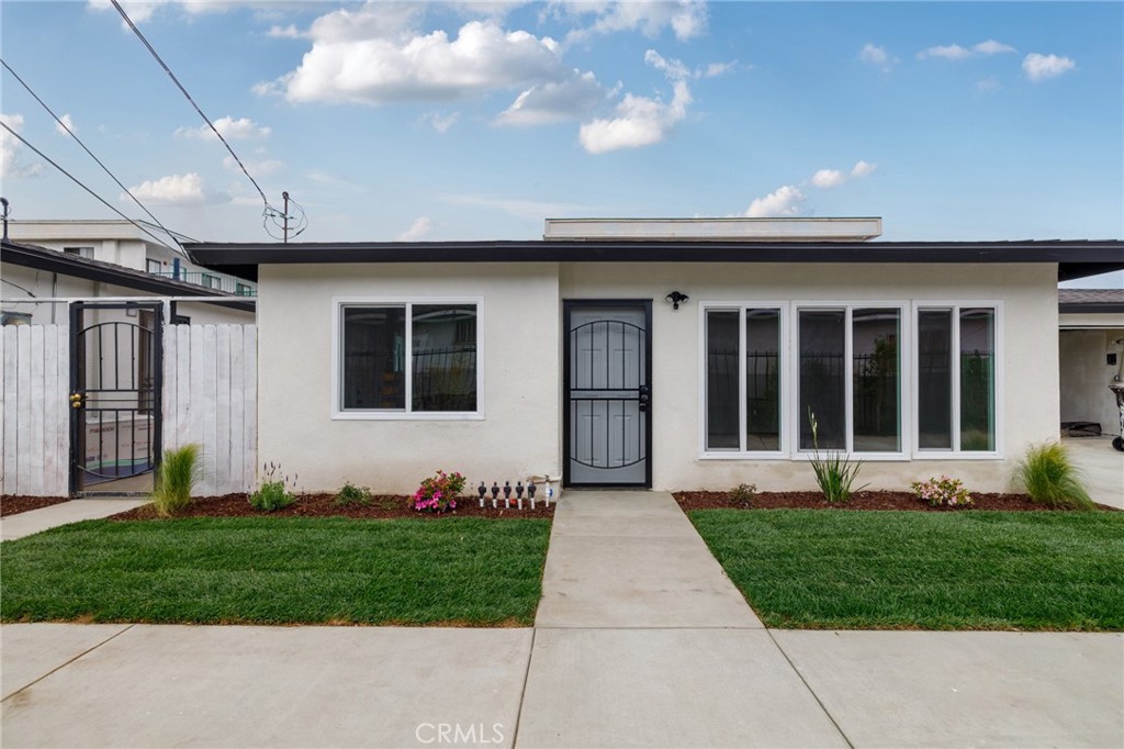 MLS #PV25065930 image #1