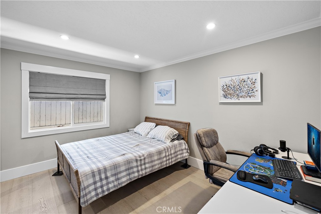 MLS #OC25155566 img 24