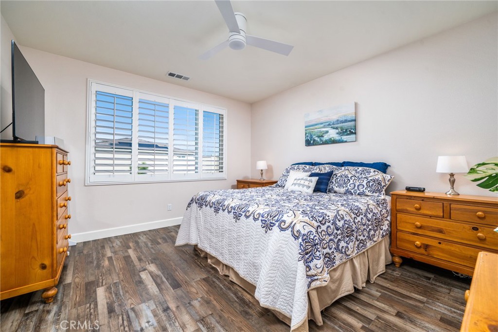 MLS #IV25232062 image #16