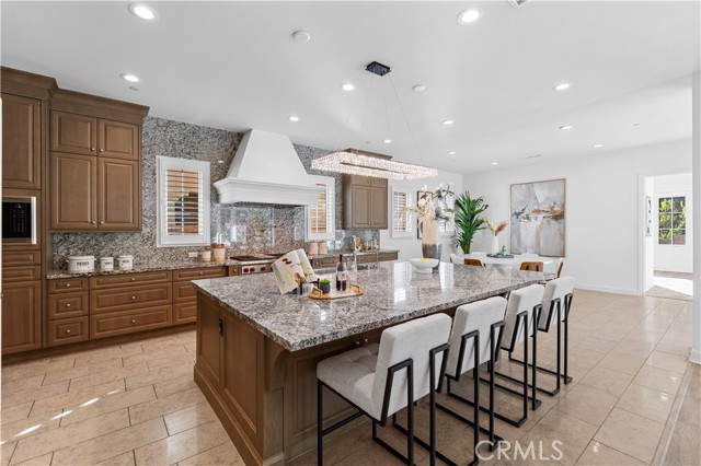 111 great oak, Irvine CA: https://media.crmls.org/medias/2fb7d906-0dc2-4570-8ee8-102e6012cdf3.jpg