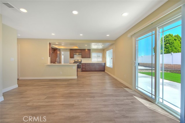 3377 Silvertip Road, Chino Hills CA: https://media.crmls.org/medias/2fb8a8ca-d563-4257-99b1-d01f5e3387f1.jpg