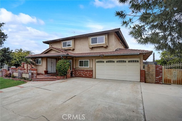 Detail Gallery Image 3 of 48 For 824 W Mariana St, Rialto,  CA 92376 - 4 Beds | 2/1 Baths