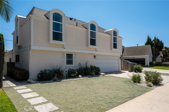 26424 Senator Avenue, Harbor City CA: https://media.crmls.org/medias/2fb96766-9a94-4e8c-a056-de5ab122c92a.jpg