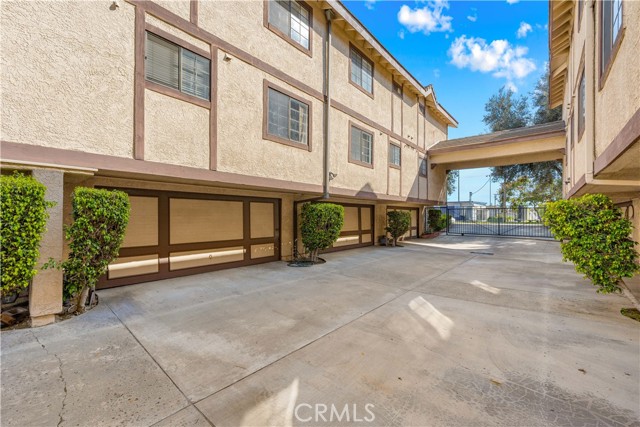 Detail Gallery Image 30 of 33 For 21 California St #H,  Arcadia,  CA 91006 - 2 Beds | 2/1 Baths