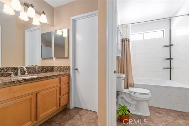 34372 Laura Way, Rancho Mirage CA: https://media.crmls.org/medias/2fb9fe1a-a403-428b-8c45-cecd1d64adee.jpg