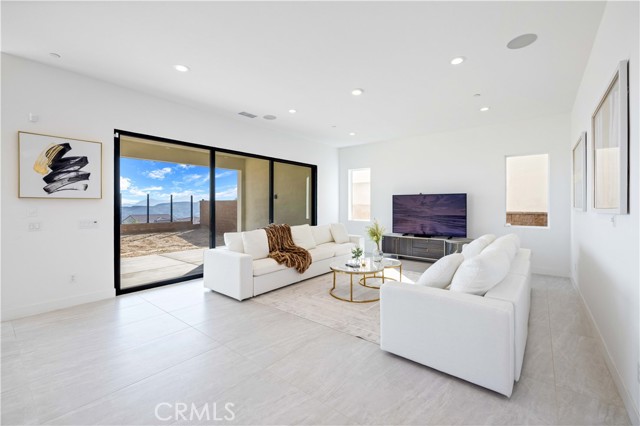 Detail Gallery Image 8 of 46 For 20644 W Deer Grass Ct, Porter Ranch,  CA 91326 - 5 Beds | 5/1 Baths