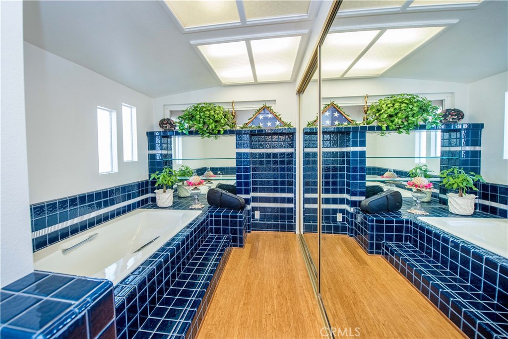 MLS #IG25234679 image #36