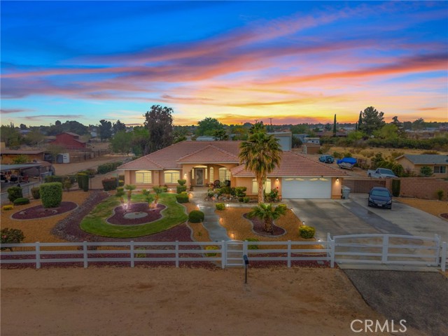 Detail Gallery Image 1 of 60 For 15015 Sycamore St, Hesperia,  CA 92345 - 4 Beds | 2/1 Baths