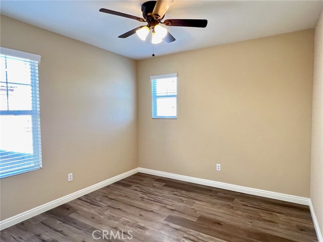 Detail Gallery Image 18 of 26 For 8750 Westwood Ave, Hesperia,  CA 92344 - 5 Beds | 2/1 Baths