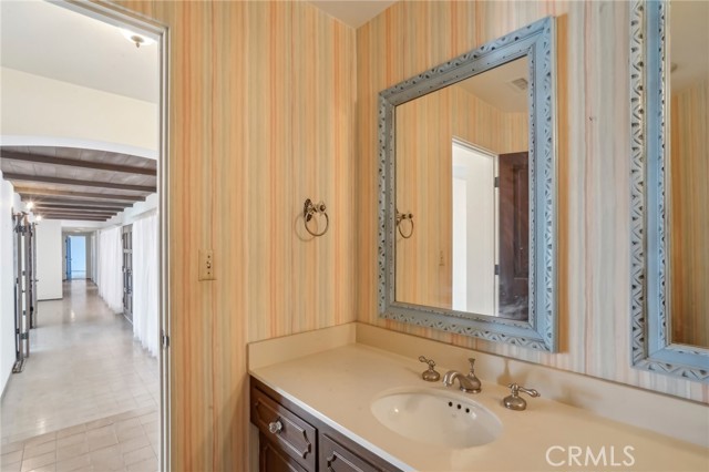 42131 San Jose Drive, San Jacinto CA: https://media.crmls.org/medias/2fbc4516-04c8-4b63-85d8-44c2db48f493.jpg