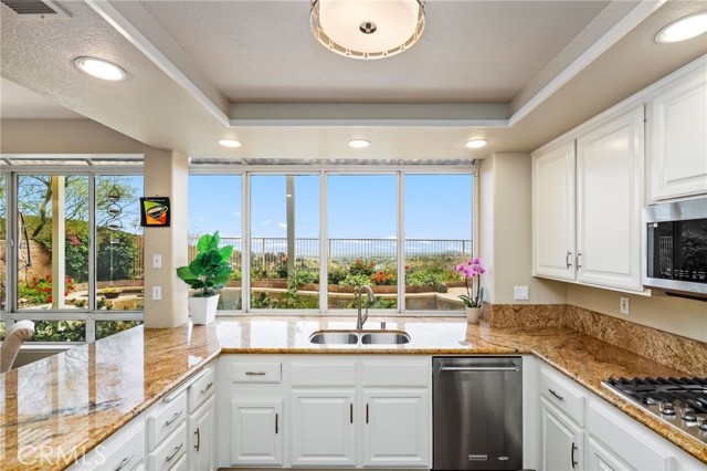 Detail Gallery Image 24 of 75 For 32702 Coppercrest Dr, Rancho Santa Margarita,  CA 92679 - 4 Beds | 3 Baths