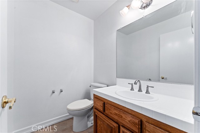 Detail Gallery Image 13 of 29 For 199 S Woodrose Ct, Anaheim,  CA 92807 - 4 Beds | 2/1 Baths