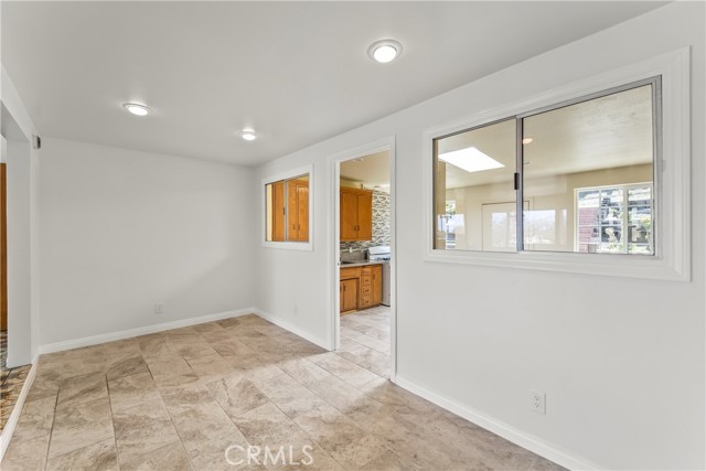 Detail Gallery Image 19 of 43 For 2021 Elanita Dr, San Pedro,  CA 90732 - 3 Beds | 2 Baths