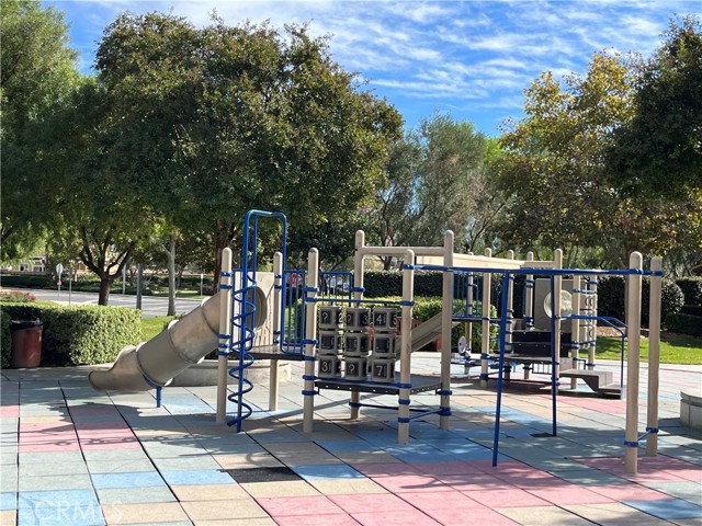 Detail Gallery Image 38 of 45 For 1483 Albillo Loop, Perris,  CA 92571 - 3 Beds | 2/1 Baths