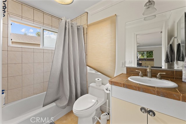 Image 53 of 75 For 1377 Knoll Road