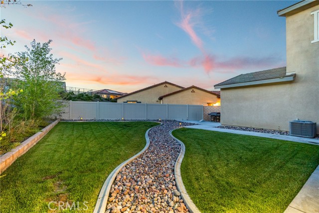 Detail Gallery Image 45 of 61 For 39163 Pinto Ct, Palmdale,  CA 93551 - 4 Beds | 3/1 Baths