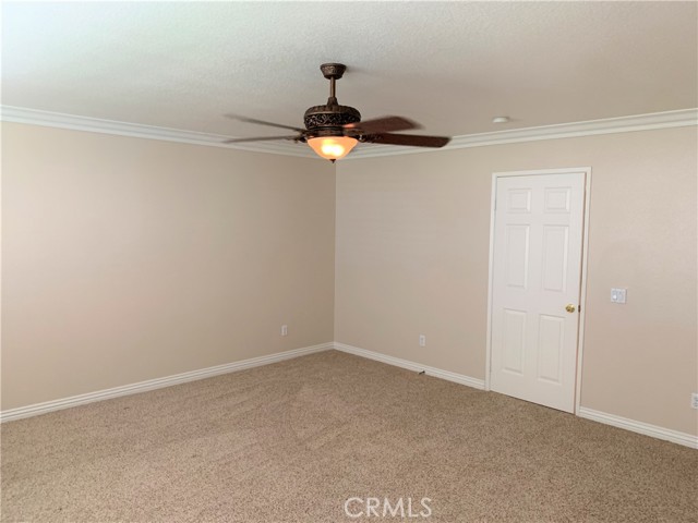 13568 Elk Ridge Court, Eastvale CA: https://media.crmls.org/medias/2fc0b352-ee85-42f7-b725-7e95f8608c5a.jpg
