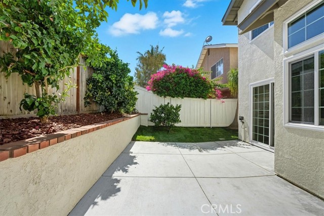 12 Gettysburg, Irvine CA: https://media.crmls.org/medias/2fc17b1a-1435-4735-9c75-f034f4bd2ff9.jpg