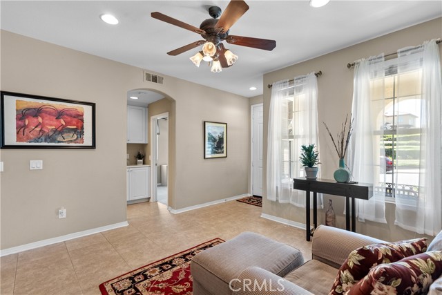 29266 Mission Trail Lane, Valencia CA: https://media.crmls.org/medias/2fc1b38d-0e27-4758-9e88-c83ab001504b.jpg