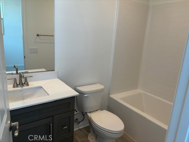 Detail Gallery Image 15 of 15 For 27359 Hyland Ct, Valencia,  CA 91381 - 4 Beds | 2/1 Baths