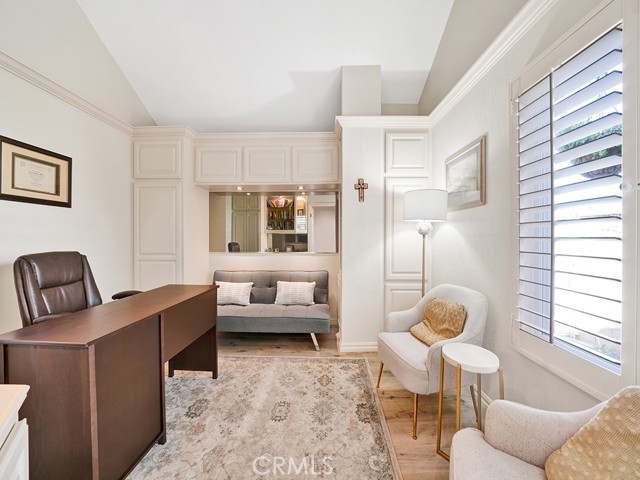 3512 Bravata Drive, Huntington Beach CA: https://media.crmls.org/medias/2fc1f633-56a3-4ed1-abc6-fe167f48e94a.jpg