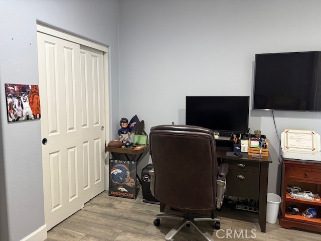 16001 Chase Road, Fontana CA: https://media.crmls.org/medias/2fc2232f-21a7-4f56-b36e-25fe30749427.jpg