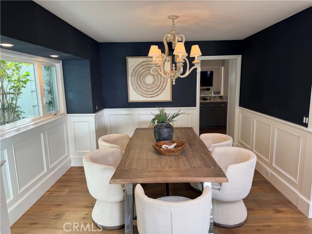 1935 Port Bishop, Newport Beach CA: https://media.crmls.org/medias/2fc301cf-aa69-46e3-b38b-5f20fcb70707.jpg