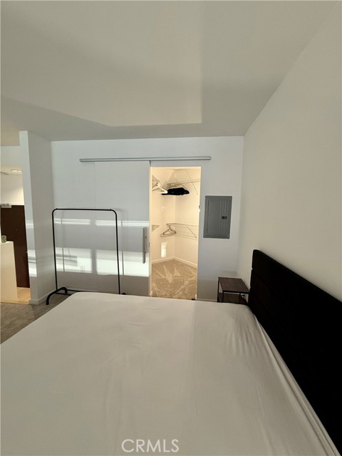 Detail Gallery Image 13 of 21 For 1100 Wilshire Bld #1908,  Los Angeles,  CA 90017 - 1 Beds | 1 Baths