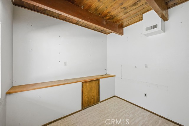 Detail Gallery Image 9 of 47 For 27352 Alpen Dr, Lake Arrowhead,  CA 92352 - 3 Beds | 2 Baths