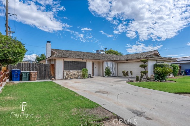 Detail Gallery Image 1 of 1 For 3205 Colgate Ln, Bakersfield,  CA 93306 - 3 Beds | 2 Baths
