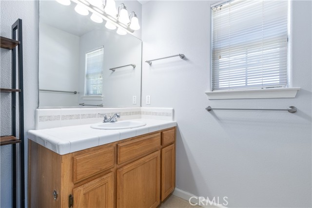 Detail Gallery Image 23 of 31 For 821 Marlbank Pl, Paso Robles,  CA 93446 - 3 Beds | 2/1 Baths