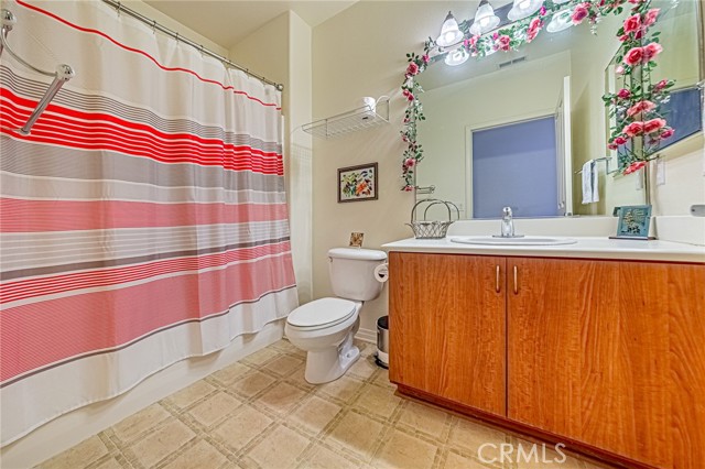 Detail Gallery Image 12 of 41 For 735 Francesca #202,  Walnut,  CA 91789 - 2 Beds | 2 Baths