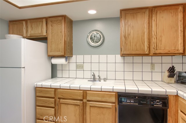 Detail Gallery Image 12 of 39 For 40505 Saddleback Rd, Bass Lake,  CA 93604 - 3 Beds | 2/1 Baths