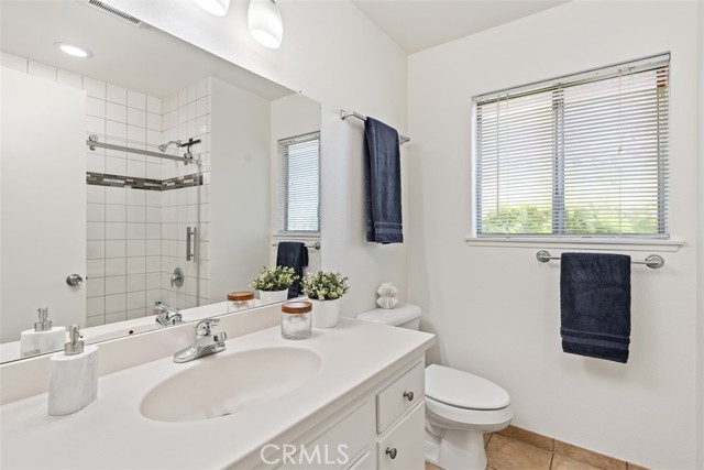 Detail Gallery Image 22 of 28 For 15921 Dundalk Ln, Huntington Beach,  CA 92647 - 4 Beds | 2 Baths