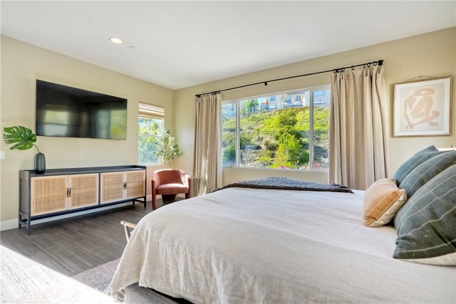 708 Costa Del Sur, San Marcos CA: https://media.crmls.org/medias/2fc5e461-5e90-485e-97fb-00ca98ed6053.jpg