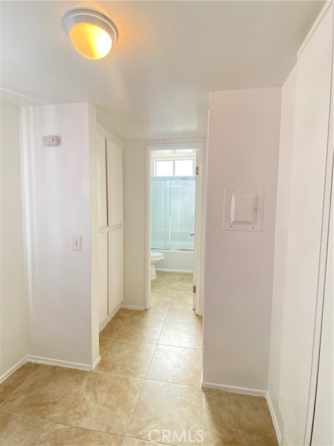 Detail Gallery Image 9 of 15 For 12196 Carnation Ln #B,  Moreno Valley,  CA 92557 - 2 Beds | 1/1 Baths