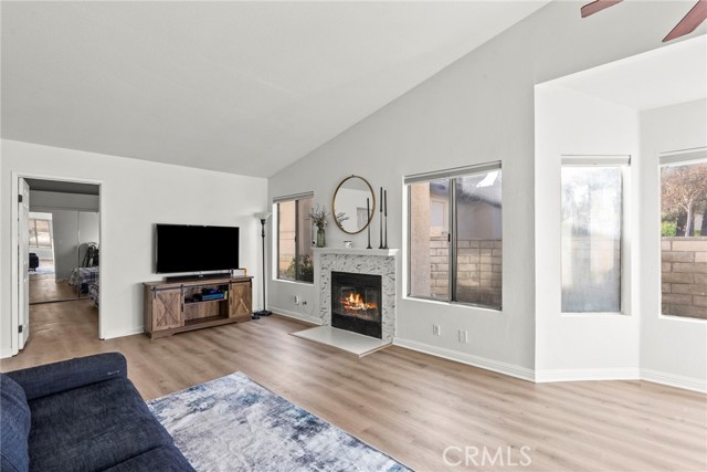 Detail Gallery Image 18 of 30 For 28325 Seco Canyon #365,  Saugus,  CA 91390 - 3 Beds | 2 Baths