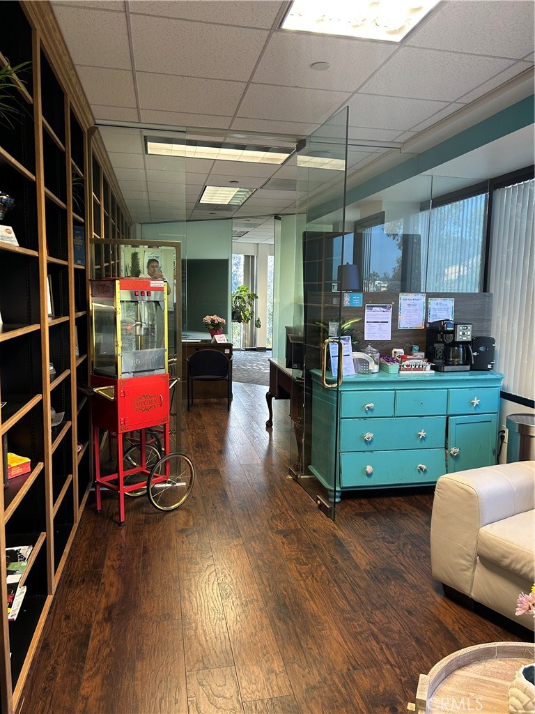 2424 Vista Way - photo 2